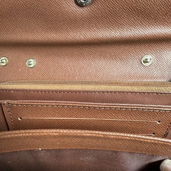 Louis Vuitton Monogram Wallet - Brown - Picture 5 of 8